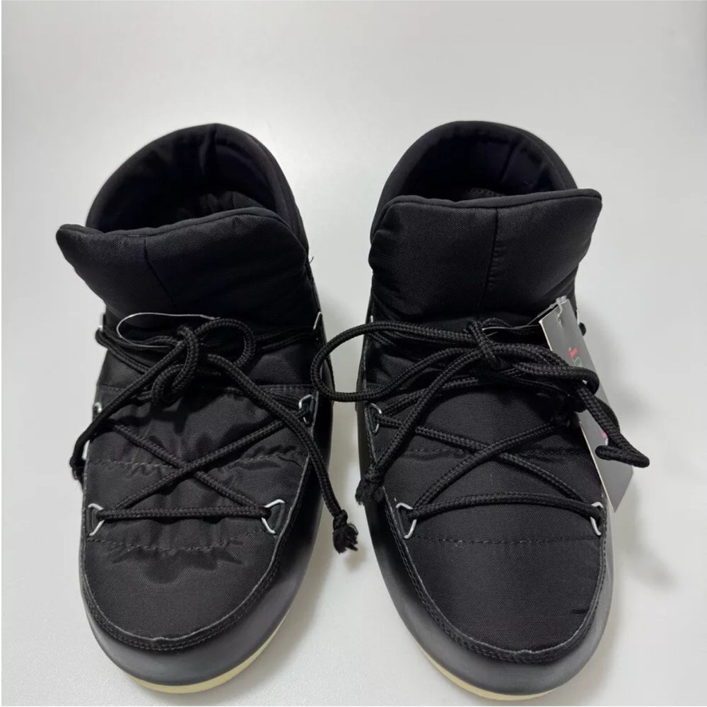 Moon Boot Black Snow Boots